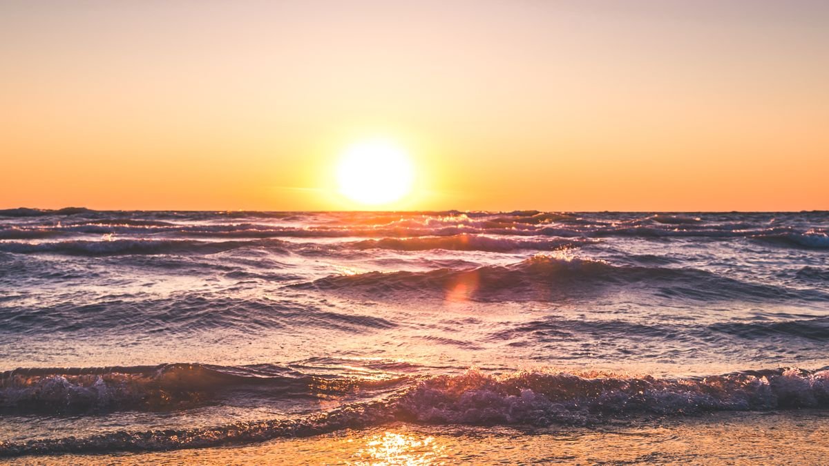 Roompot cadeaubon inwisselen - zonsondergang boven zee